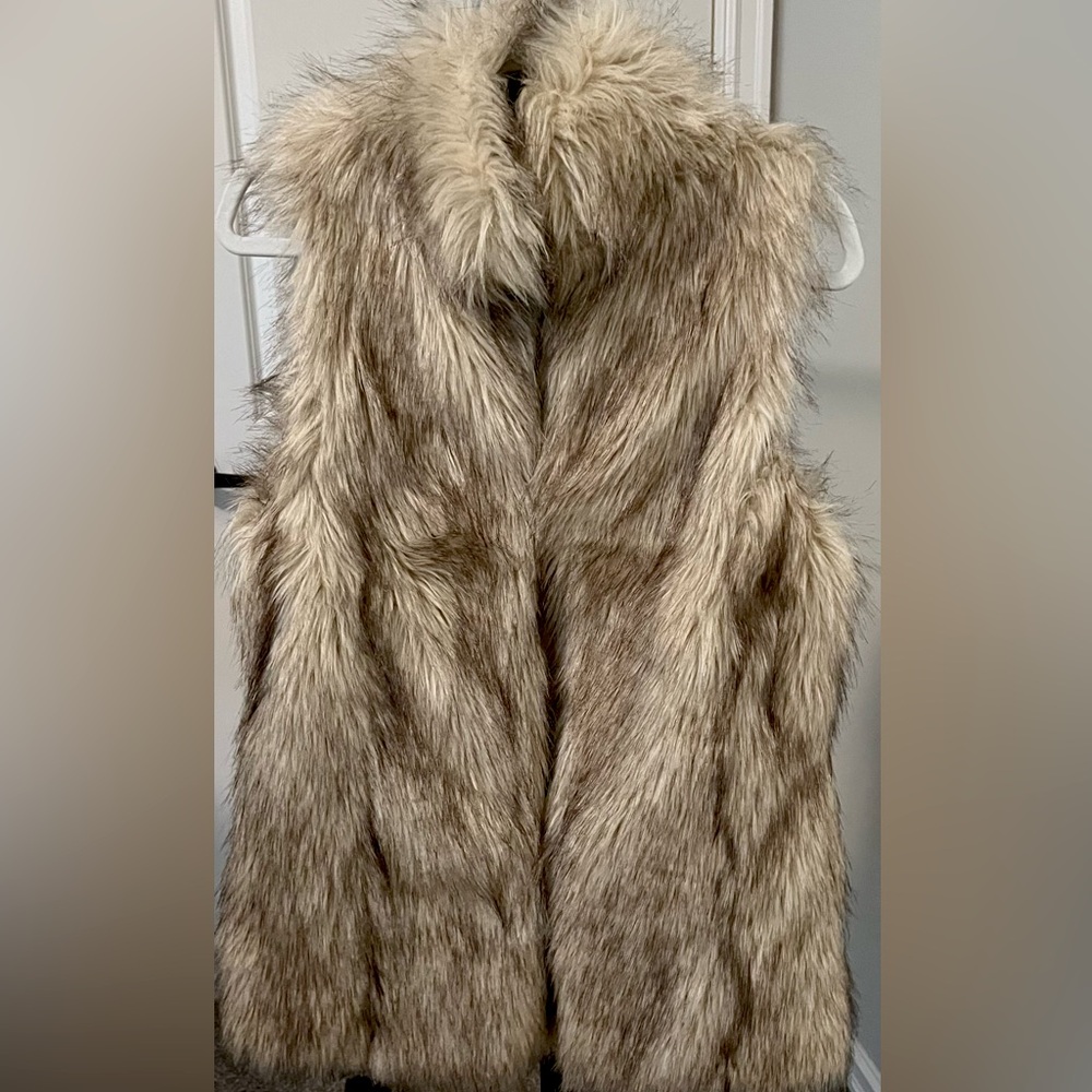 Sophisticated “Me Jane” Faux Fur Medium Length Vest.